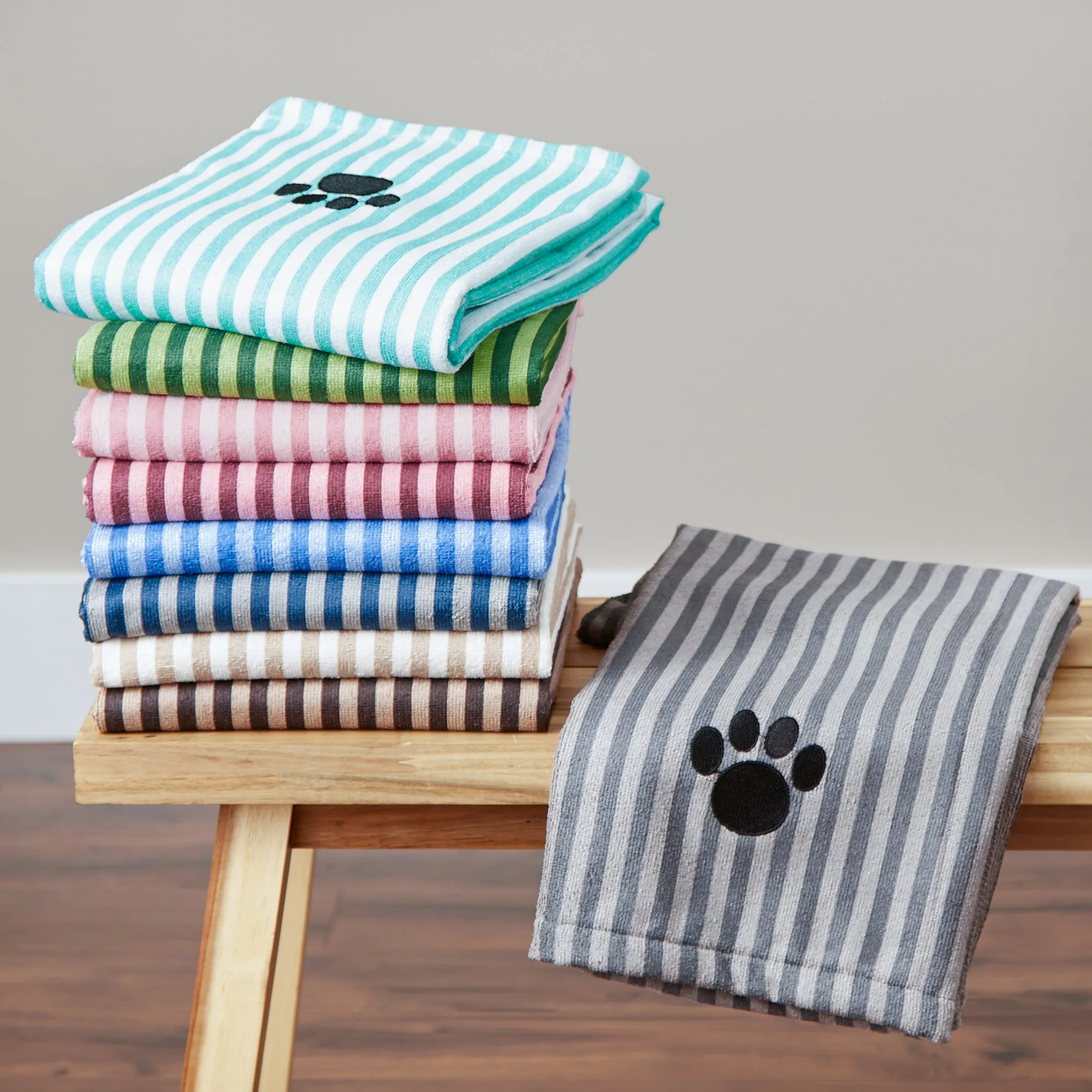 Bone Dry Stripe Pet Towel, Absorbent Microfiber, Hunter Green, Large - 41x23.5"