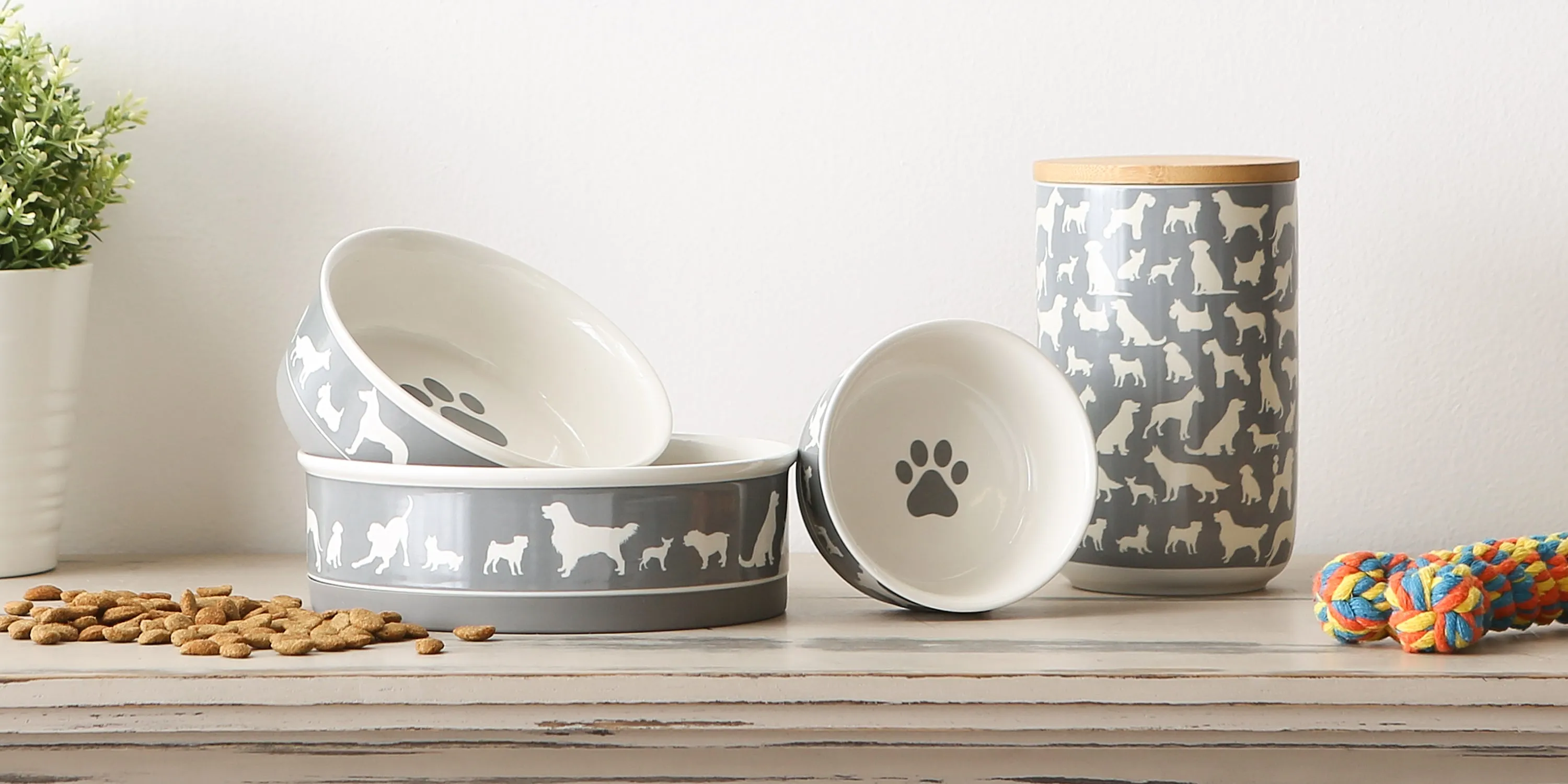 Gray Dog Show Pet Bowl Set of 2, Small - 3/4 C Capacity