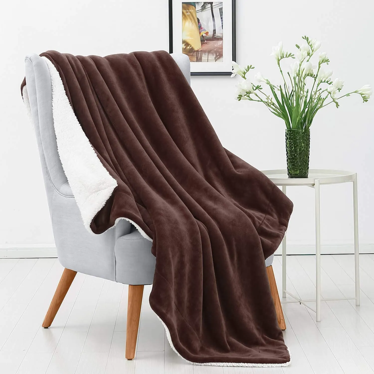Plush Sherpa Fleece Throw Blanket Brown