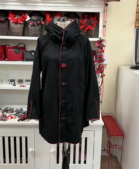UbU Raincoat - Light Plaid/Black